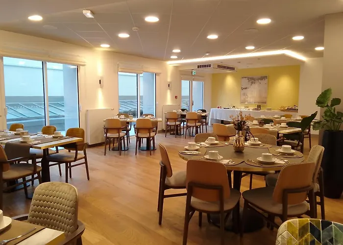 Aparthotel Domitys L'ellipse 4*