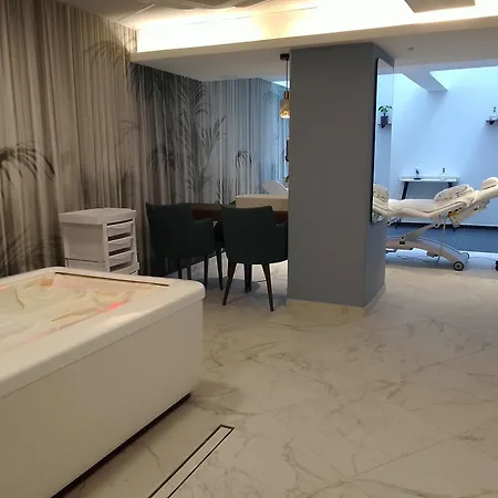 Aparthotel Domitys L'ellipse Paris