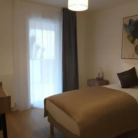 Domitys L'ellipse Aparthotel *