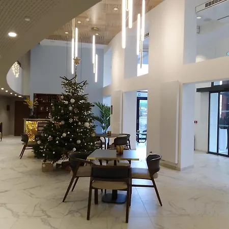 Domitys L'ellipse Aparthotel Paris