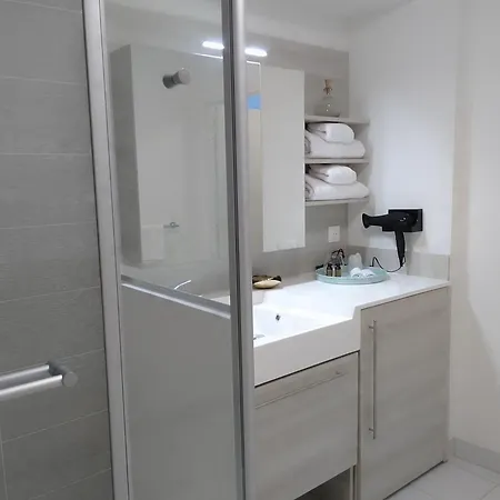 Domitys L'ellipse Apart Otel 4*